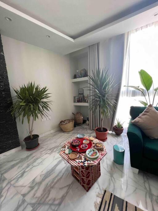 Newly Refurbished Flat,Marble Floors.Central Kairo Eksteriør bilde