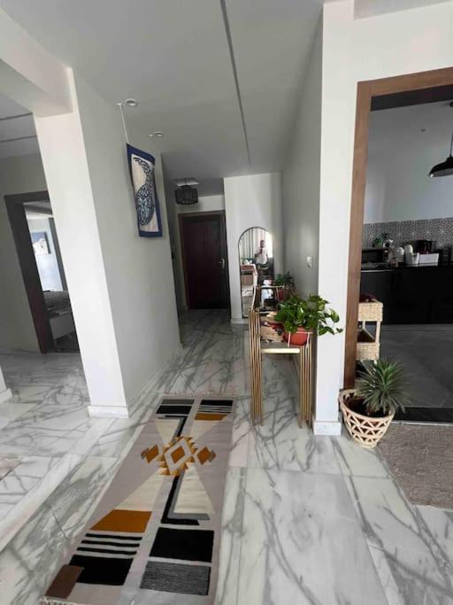 Newly Refurbished Flat,Marble Floors.Central Kairo Eksteriør bilde