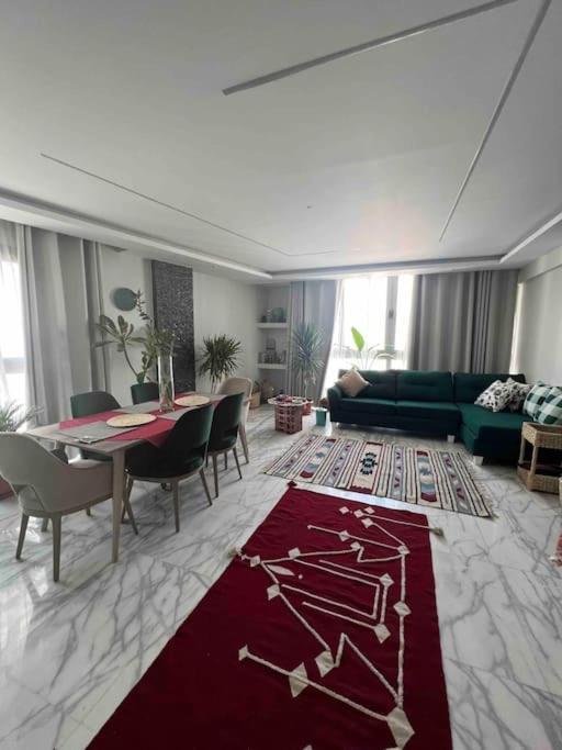 Newly Refurbished Flat,Marble Floors.Central Kairo Eksteriør bilde