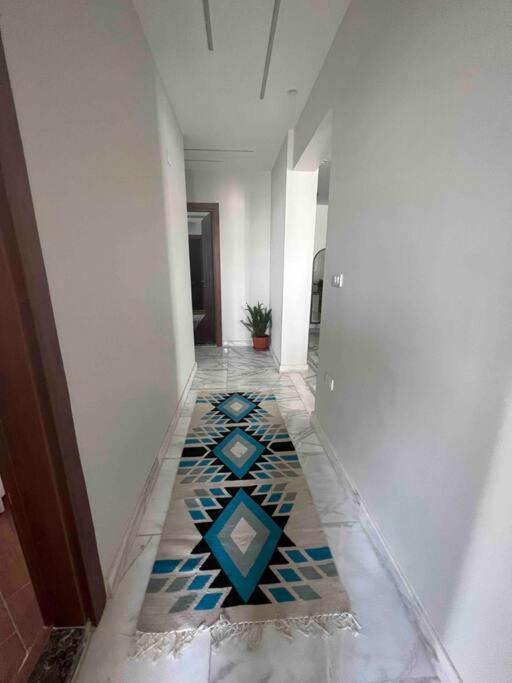 Newly Refurbished Flat,Marble Floors.Central Kairo Eksteriør bilde
